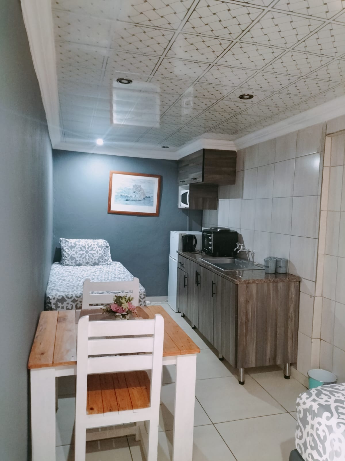 Room 15 Bed